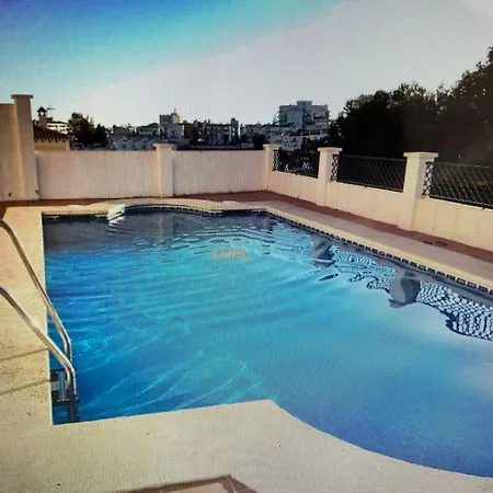شقة 3-bedroom Shared Pool Nerja, Burriana *